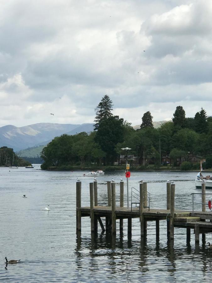 R11 Lake View, Fallbarrow Holiday Park Hotell Bowness-on-Windermere Exteriör bild